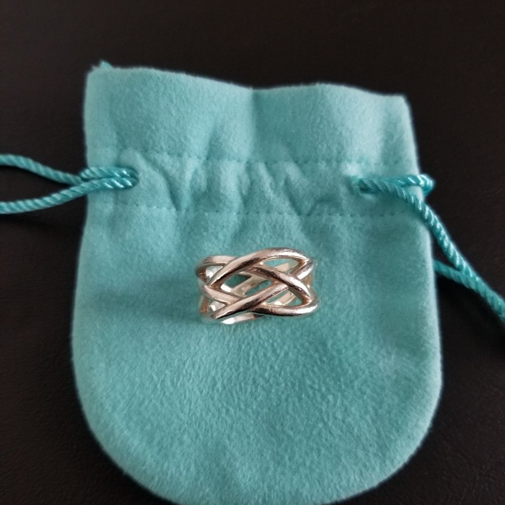 Tiffany & Co. Spiral Ring